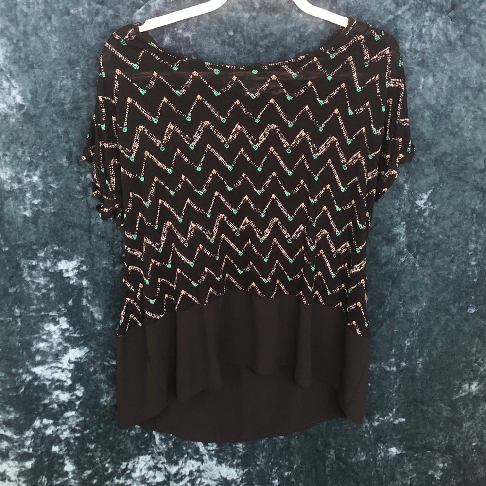 CATO Black Patterned Top- Size Large